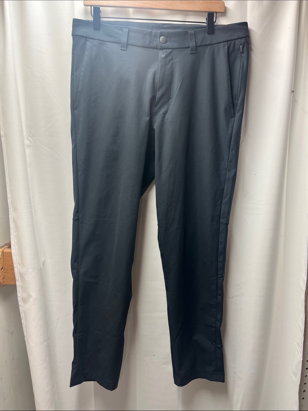 Lululemon Charcoal Gray Commission Slim Fit Pant LM5975S- Size 34